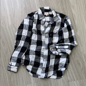 Levi’s Boyfriend Fit Button Down Small